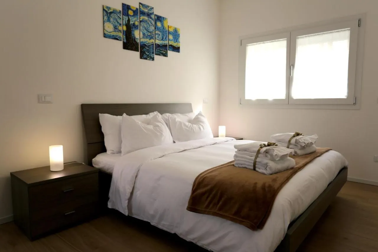 Db Apartments - Dabasso ميستر 0*,  إيطاليا